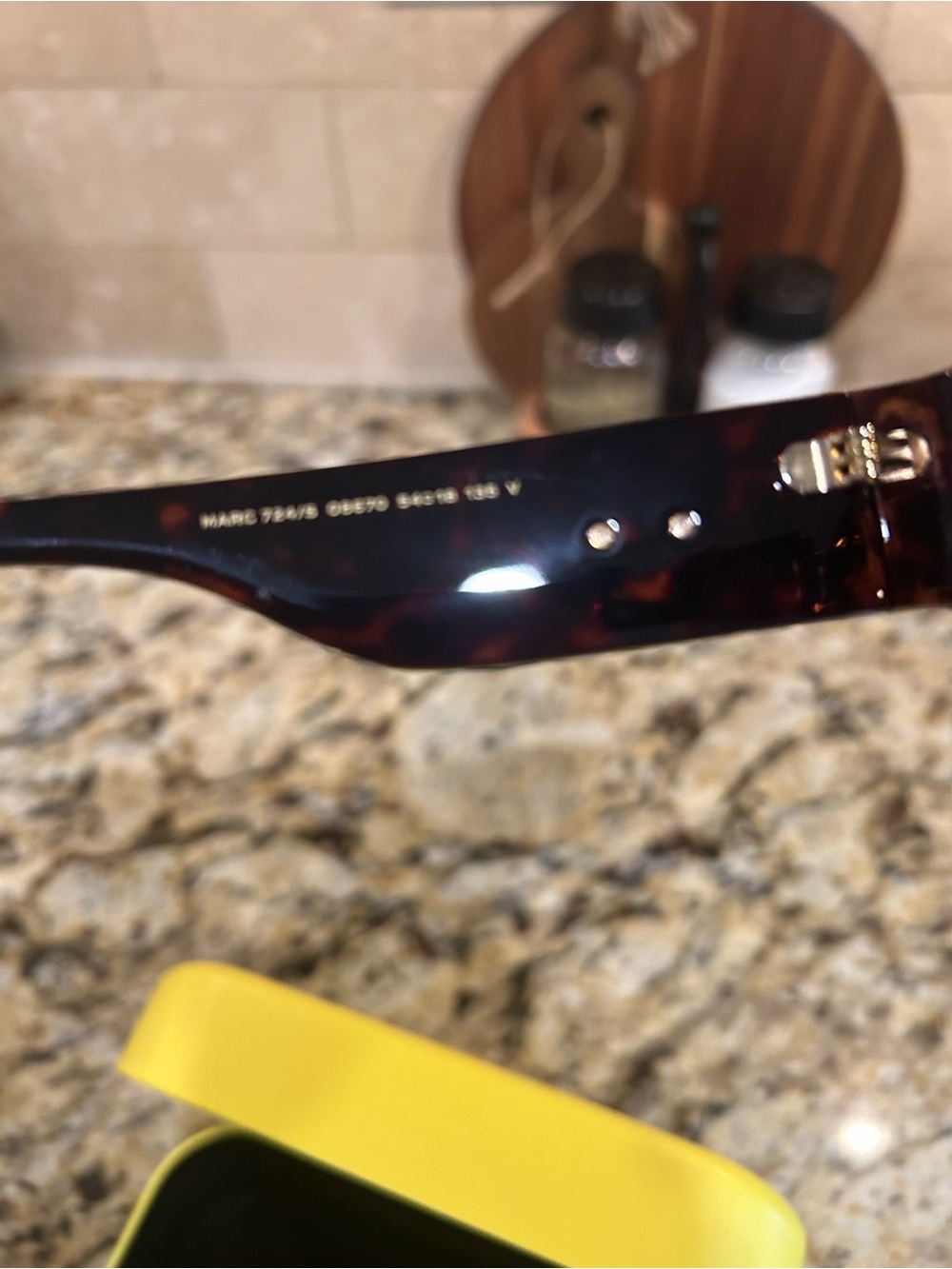 Marc Jacobs Sunglasses Tortoise Shell Logo Print Brown Lens - Picture 7 of 8